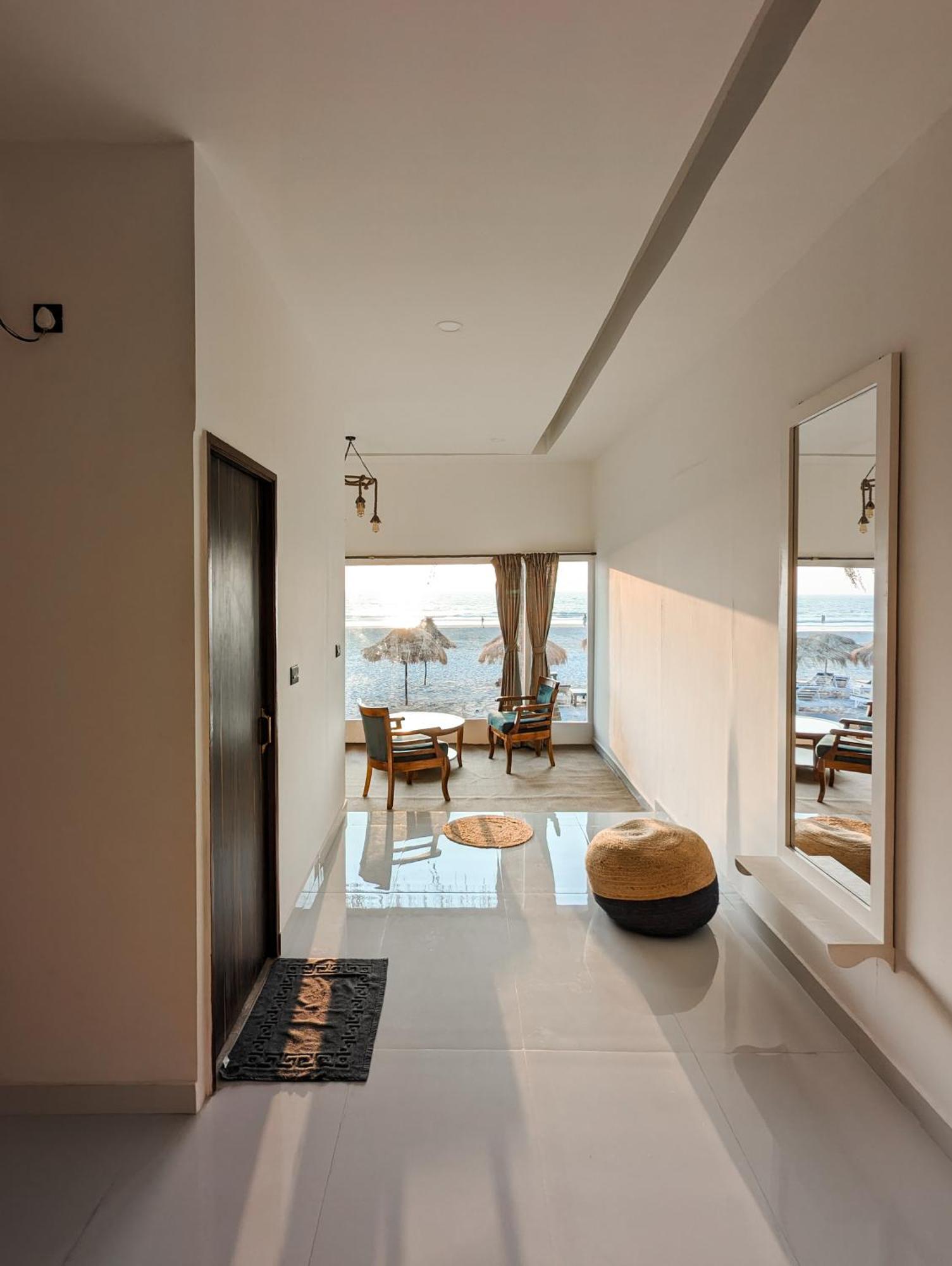 Aqua Beach Stays Ashwem Mandrem Exteriér fotografie