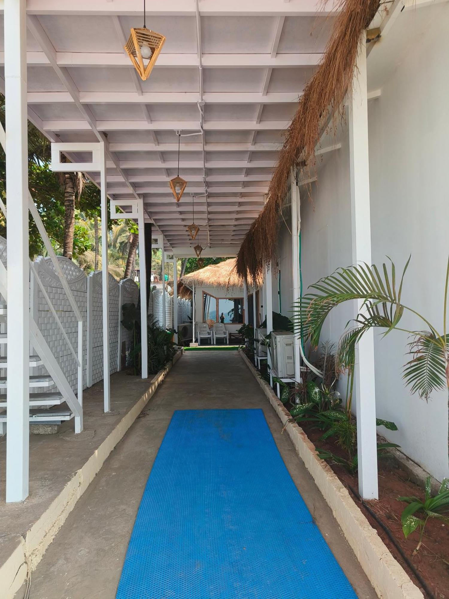Aqua Beach Stays Ashwem Mandrem Exteriér fotografie